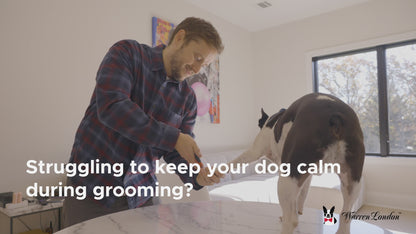 Distract-A-Hat ™ The Dog Lick Hat